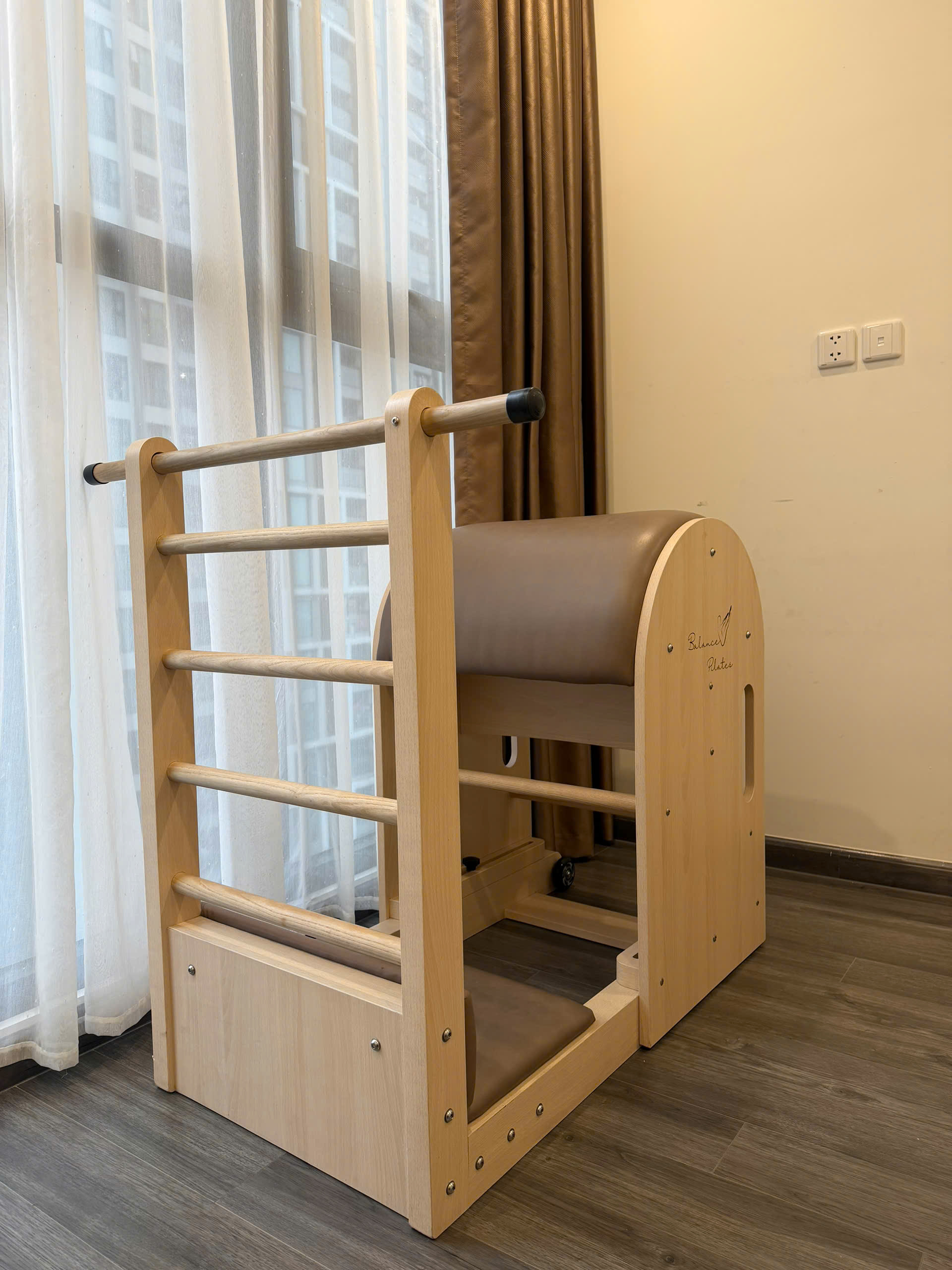 Máy Tập Pilates Caformer: Sức Mạnh và Linh Hoạt trong Tập Luyện